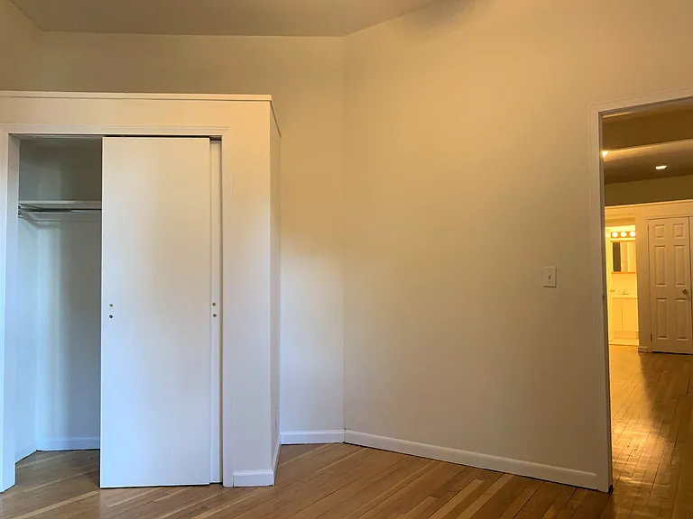 101 W 86th St #2E — Photo 7