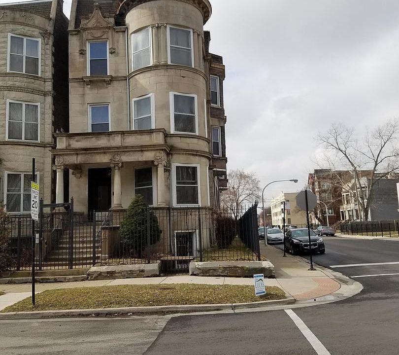 1st image of 4400 S Vincennes Ave APT 3
