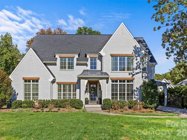 222 Anthony Cir, Charlotte, NC 28211