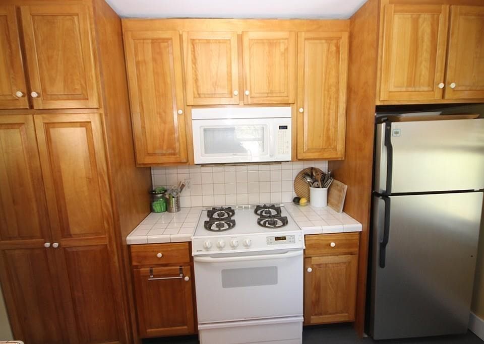 47 Kenberma St, Hull, MA 02045 Zillow