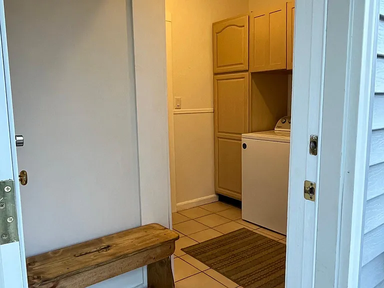 324 Broad St #A — Photo 22