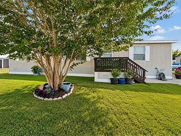 7151 Woodlake Pkwy Lot 27, San Antonio, TX 78218