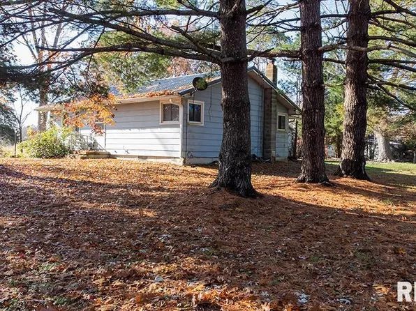 7319 Malone Rd, Alma, IL 62807