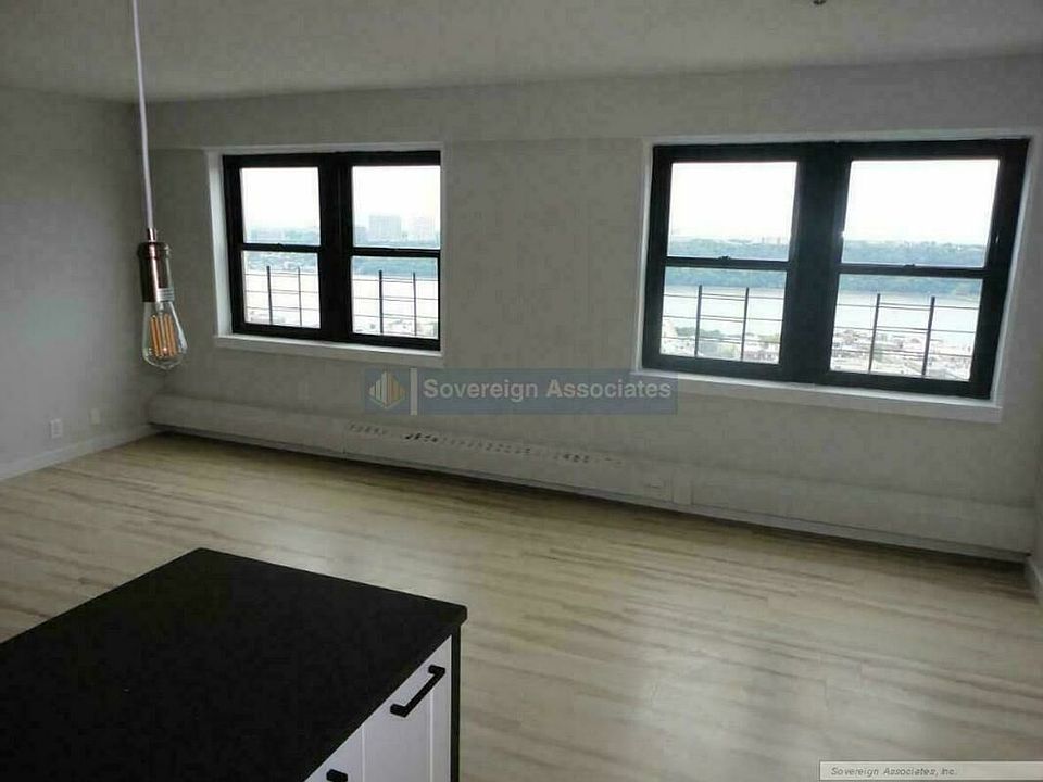 1st image of 111 Wadsworth Ave APT 29A