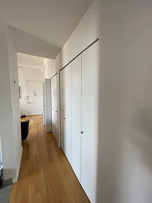 Rented by NY Living Solutions | media 22