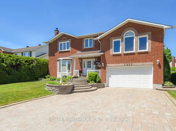 6617 Carriere St, Ottawa, ON K1C 4T6