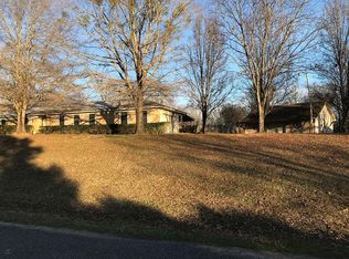 394 Avery Rd, Courtland, MS 38620