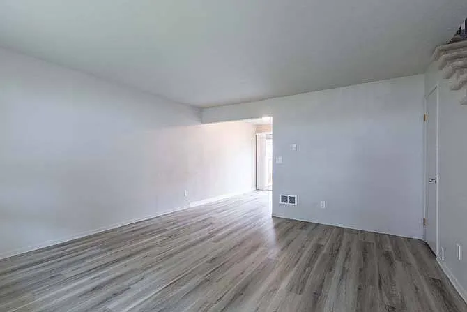 Heritage Townhomes — Photo 41