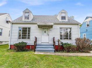 20612 Hansen Rd, Maple Heights, OH 44137