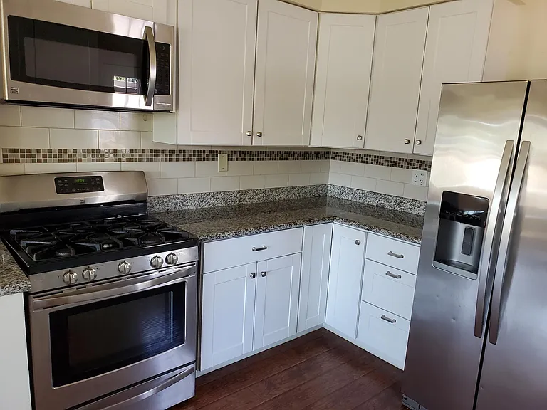 6305 Almond Dr — Photo 17
