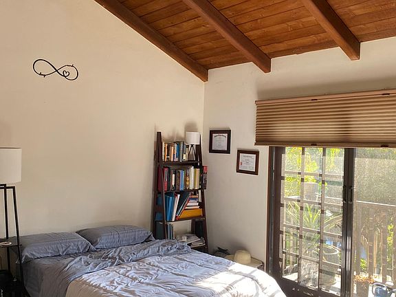 4th image of 8600 Villa La Jolla Dr #8638-5