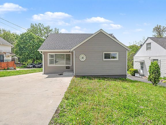 2nd image of 3120 30th St