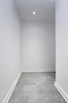 Sold by A & I Broadway | media 25