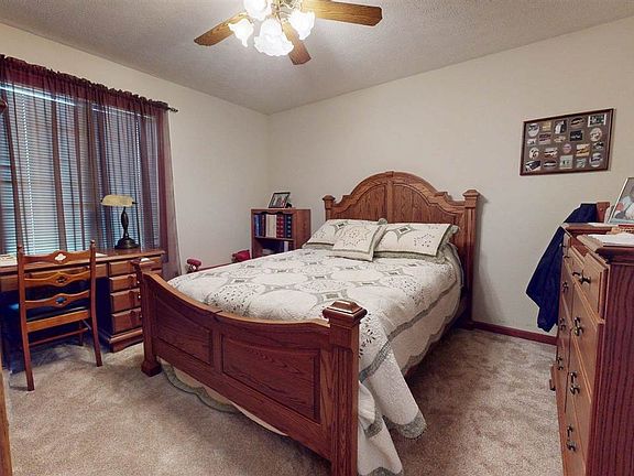 5th image of 201 Timber Creek Dr