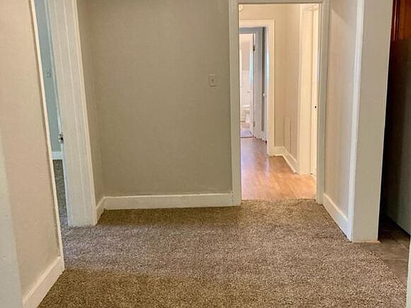 4th image of 420 N McLemore Ave