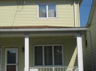 19 Elizabeth St, Pittston, PA