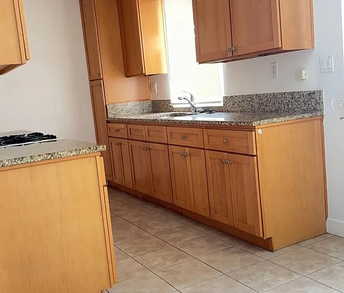 823-825 Fairview Ave #7B — Photo 7