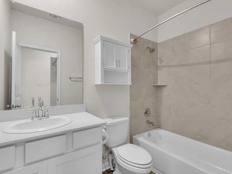 104 Javans Nest — Photo 16
