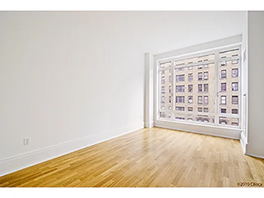 Sold by Corcoran | media 22