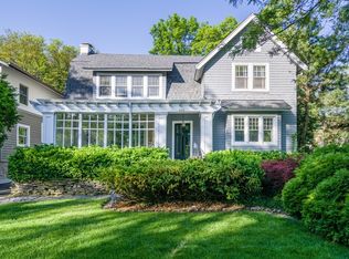 632 Abbotsford Rd, Kenilworth, IL 60043