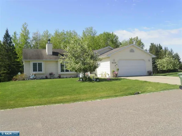 11670 River Creek Dr, Hibbing, MN 55746