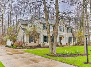 7760 Carriage House Ct, Hudson, OH