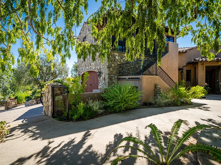 4516 Resmar Rd — Photo 5