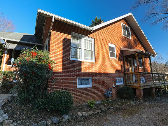 4th image of 601 Laurel Ave