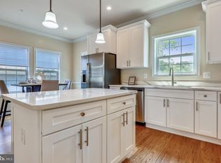 5509 C St SE, Washington, DC 20019