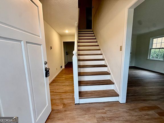 4th image of 3349 Veracruz Way