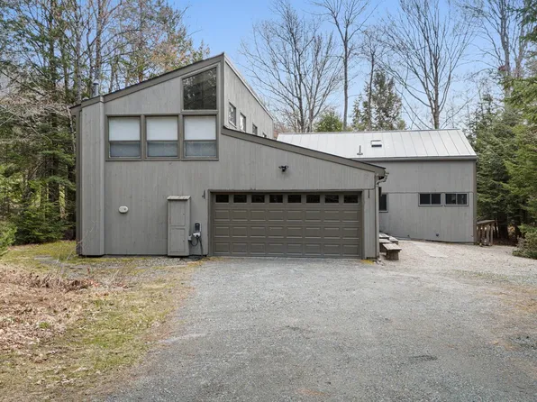 27 Eagle Drive, Grantham, NH 03753