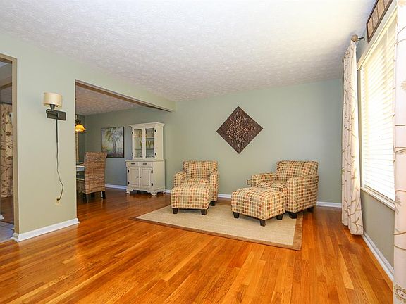 3rd image of 5378 Leatherwood Dr