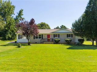 189 Parkertown Rd, Mooresville, NC 28115