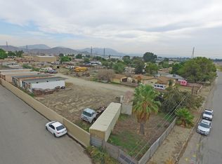 11217 Lilac Ave, Bloomington, CA 92316