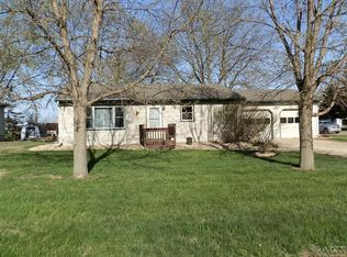 216 S 7th Ave, Brandon, SD 57005