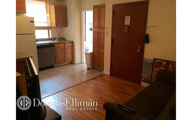 Rented by Douglas Elliman | media 28