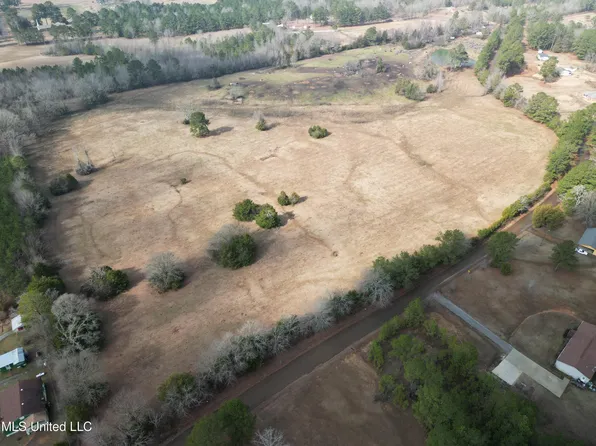 Virgin Mary Rd, Canton, MS 39046