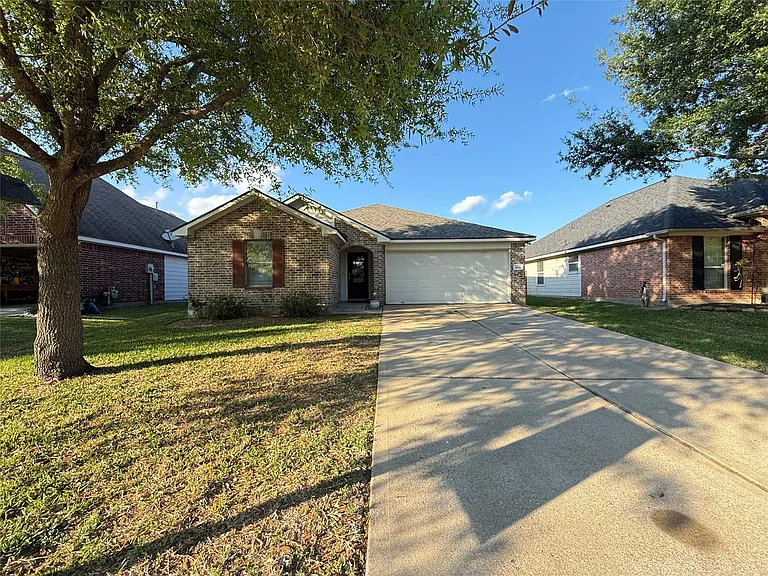 5935 Wildbriar Ln — Photo 26