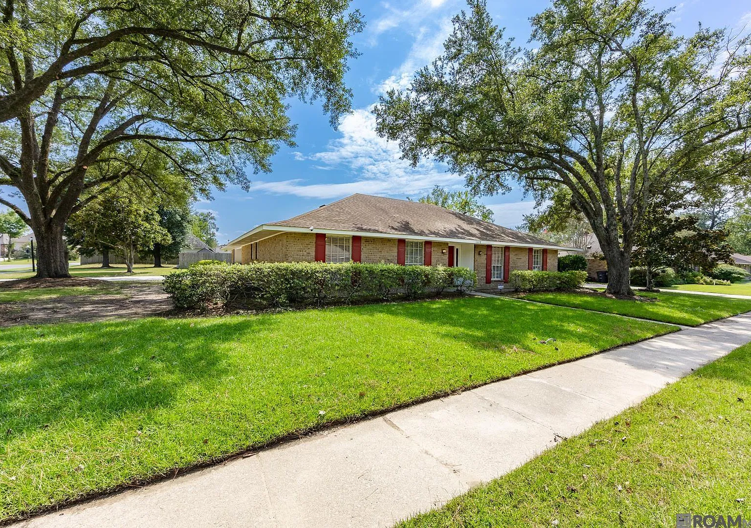 4 bed, 2248 sqft, $2,000 — Photo 3