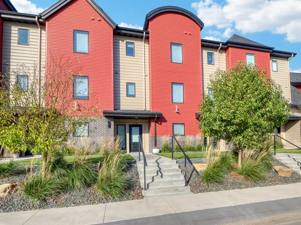 4106 Arthur Dr, Fargo, ND 58104