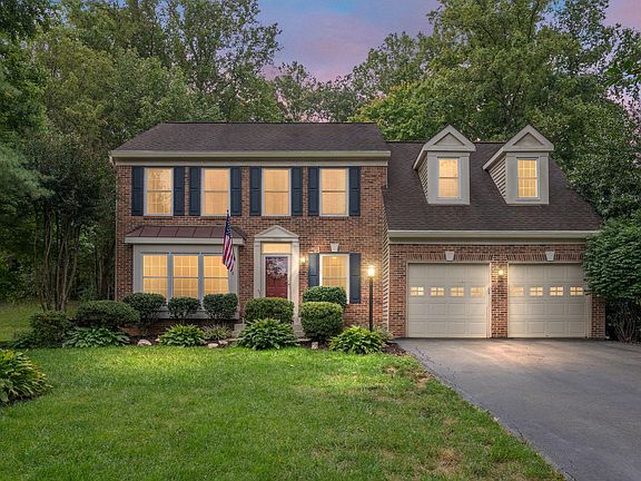 2nd image of 15053 Greenmount Dr