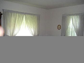 2nd image of 1324 Clement St