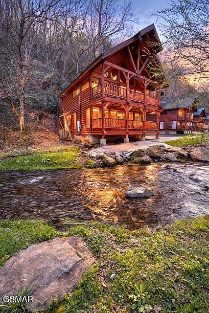 1st image of 331 Caney Creek Rd