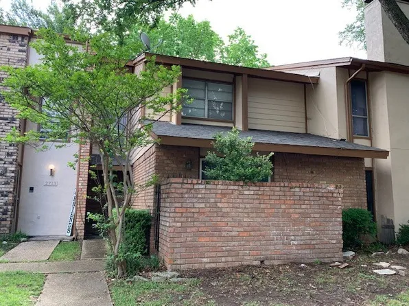 2715 Westgate Dr, Arlington, TX 76015