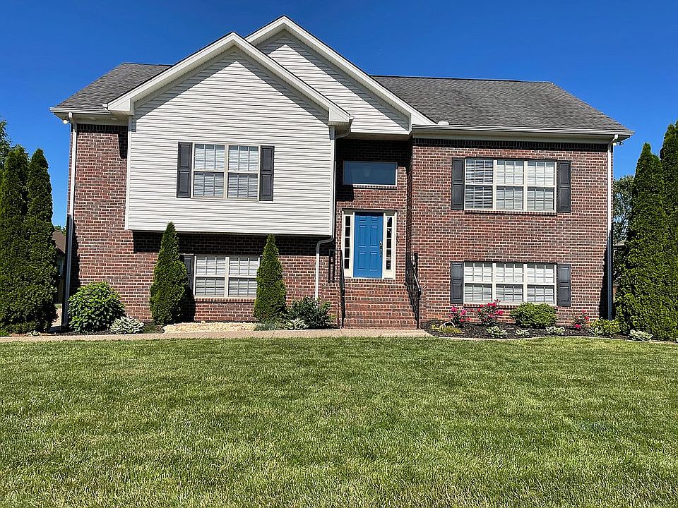 2nd image of 105 Ashfield Ct