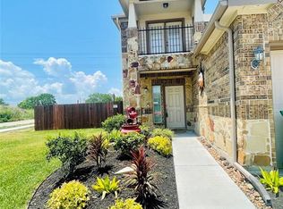 3403 Falling Brook Dr, Baytown, TX 77521