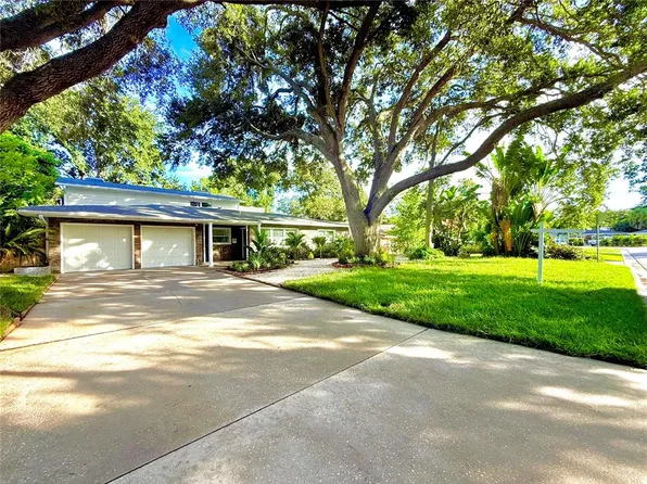 1557 ROBINSON DRIVE N, ST PETERSBURG, FL 33710