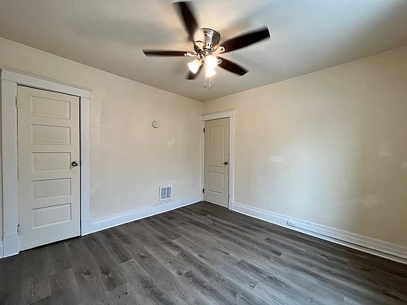 3rd image of 1912 Pine Ave #2