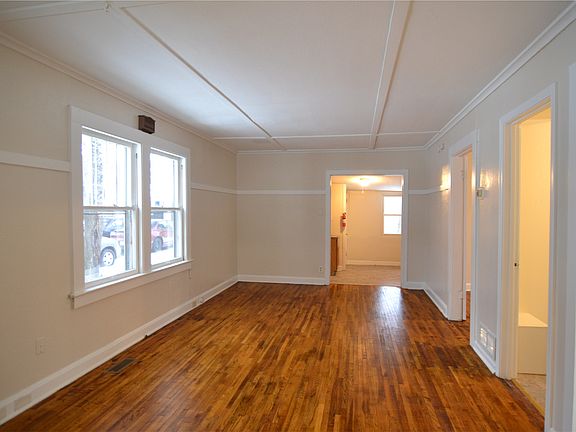 3rd image of 422 Elmwood Ave