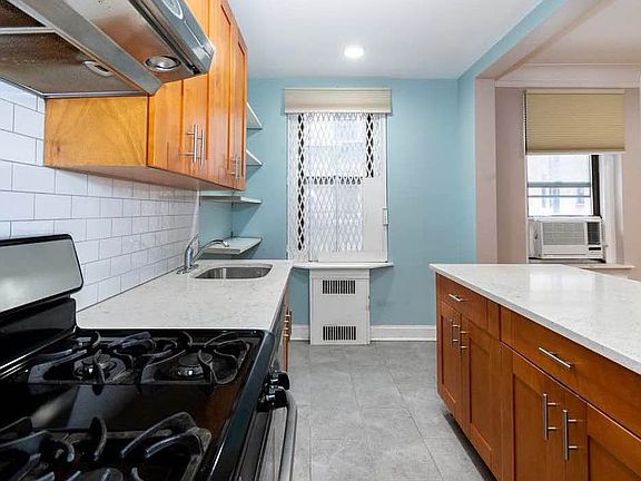 5th image of 41-09 41st St #4B